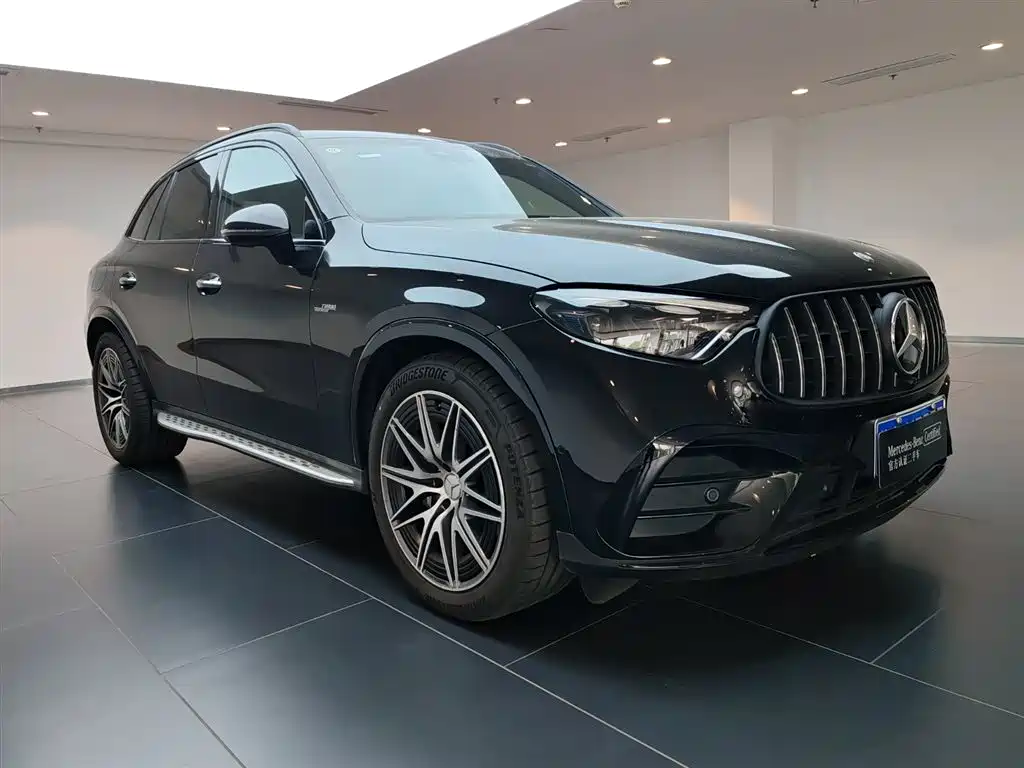 Mercedes-Benz GLC AMG 2025 — фото 2