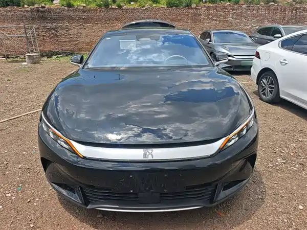 BYD Han 2024
