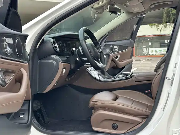 Mercedes-Benz E-Class 2017
