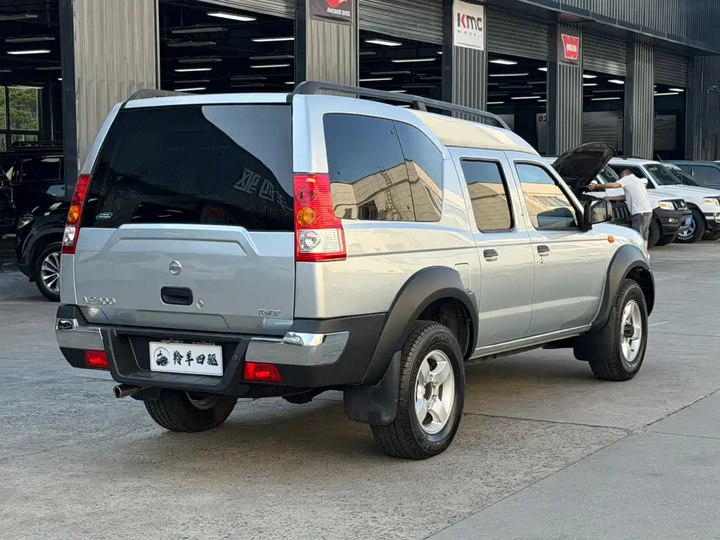 Nissan ZN Van 2015 — фото 11