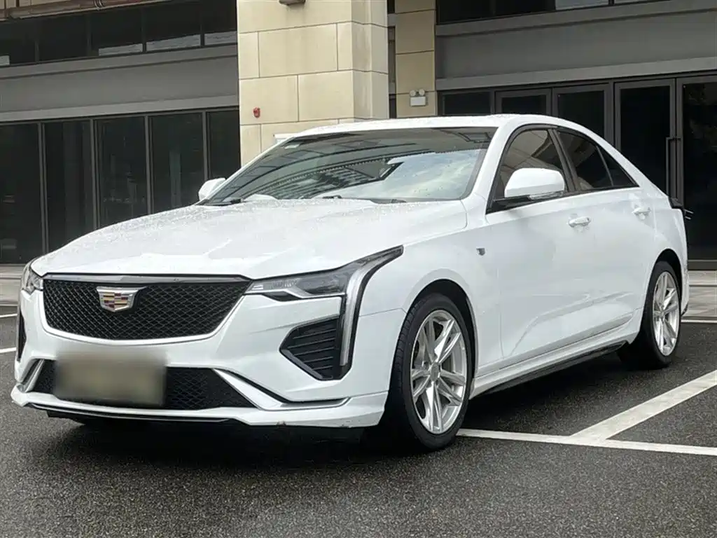 Cadillac CT4 2021 — фото 1