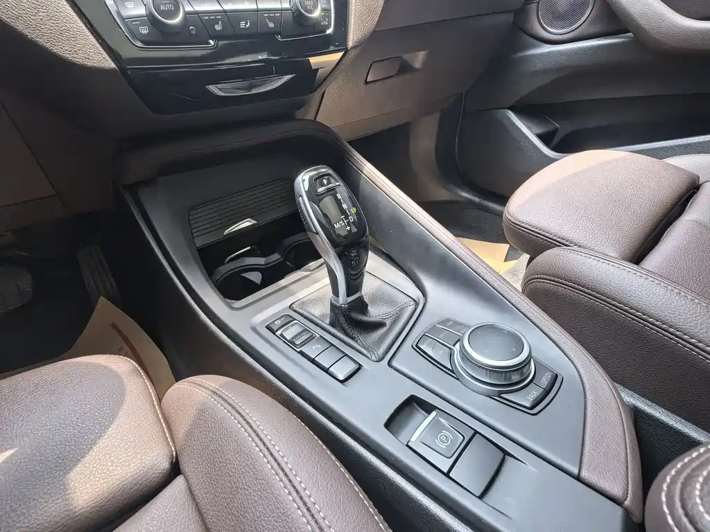BMW X1 2021 — фото 10