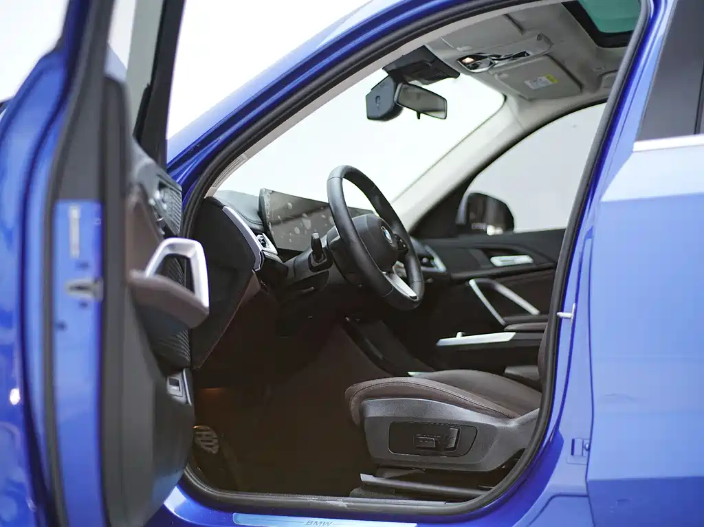 BMW X1 2023 — фото 13