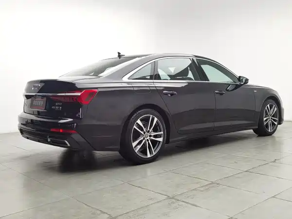 Audi A6L 2020