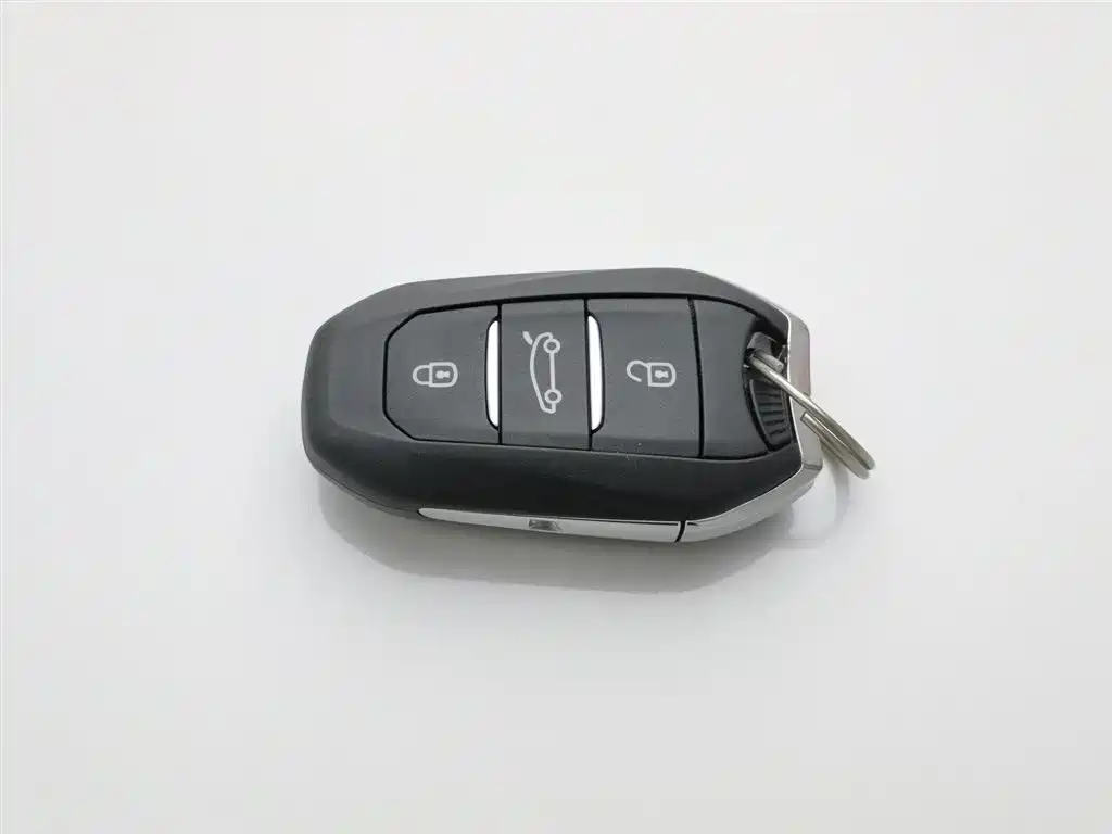 Citroen C4L 2015 — фото 19