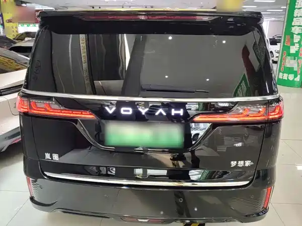Voyah Dreamer 2025