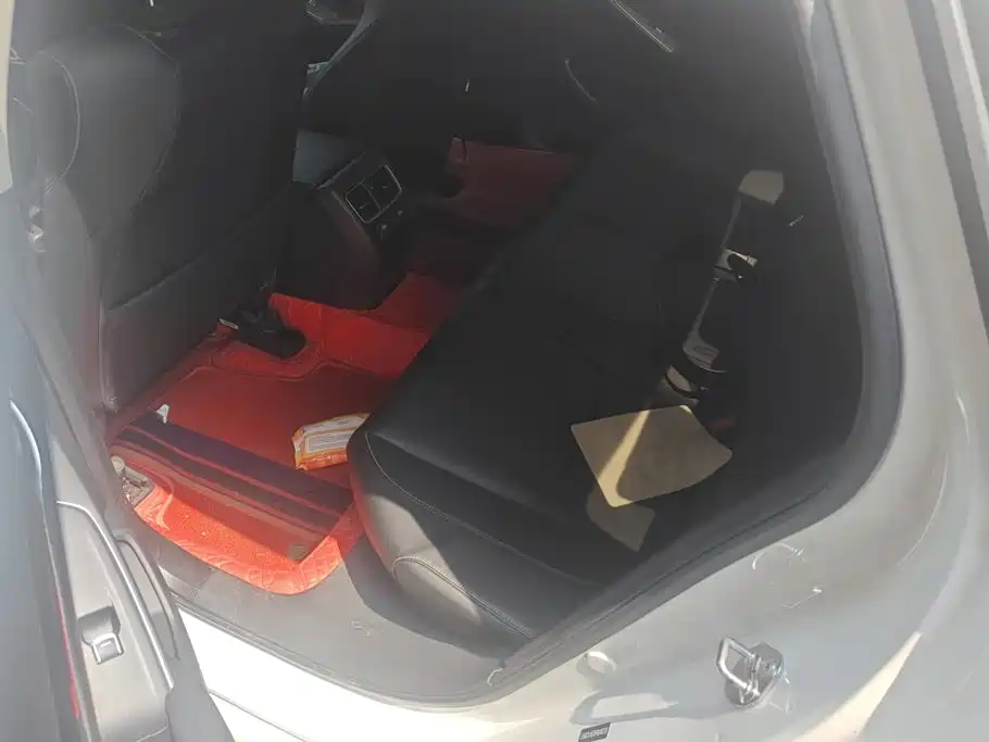 Honda Accord 2022 — фото 11