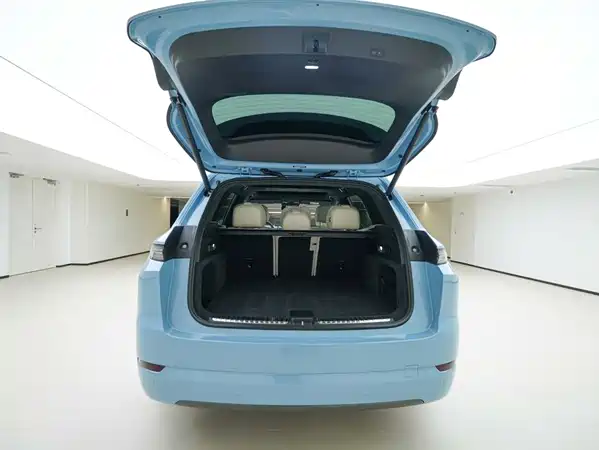 Li Auto L7 2024