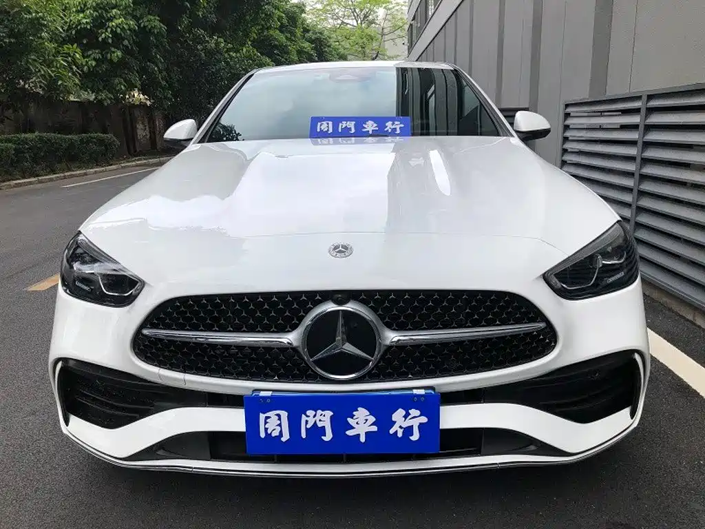Mercedes-Benz C-Class 2023 — фото 2
