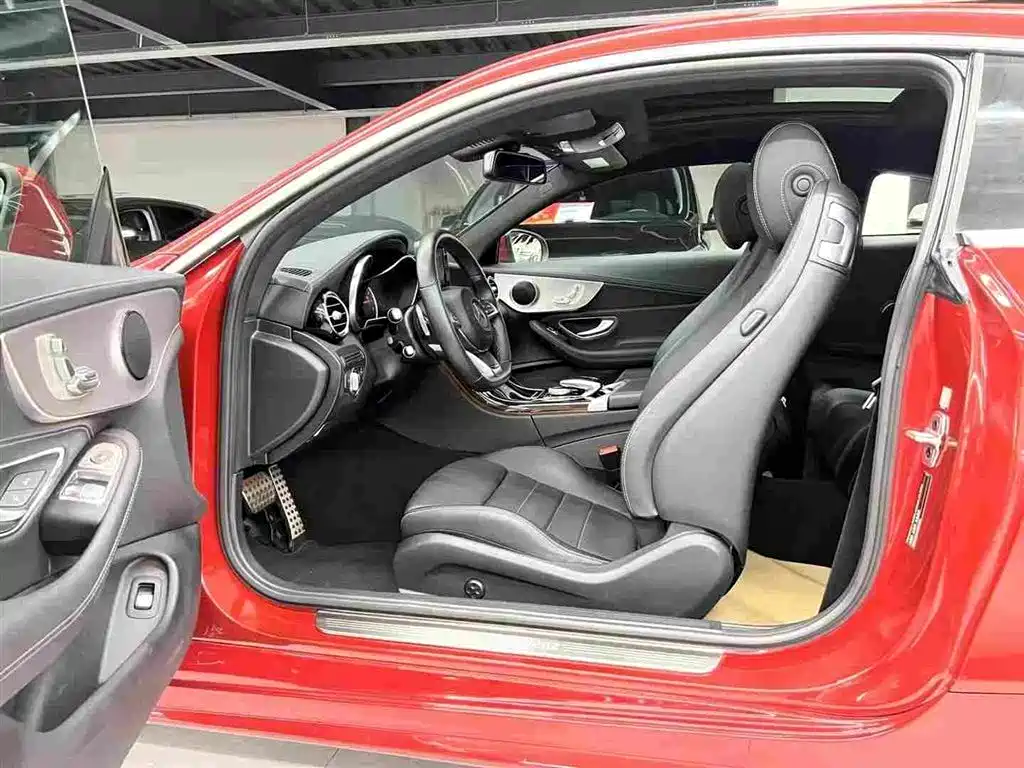 Mercedes-Benz C-Class 2018