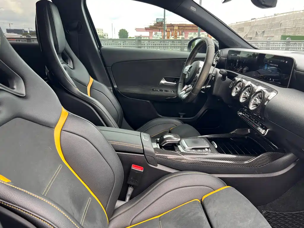 Mercedes-Benz A-Class AMG 2023 — фото 7