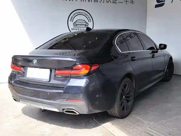 BMW 5 Series 2023