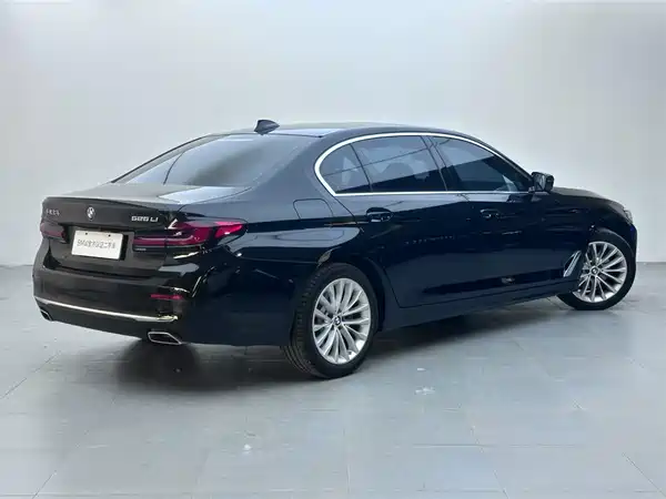 BMW 5 Series 2022