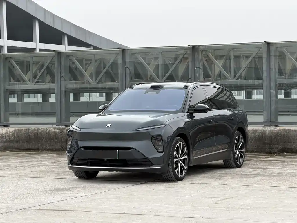 NIO ES8 2024
