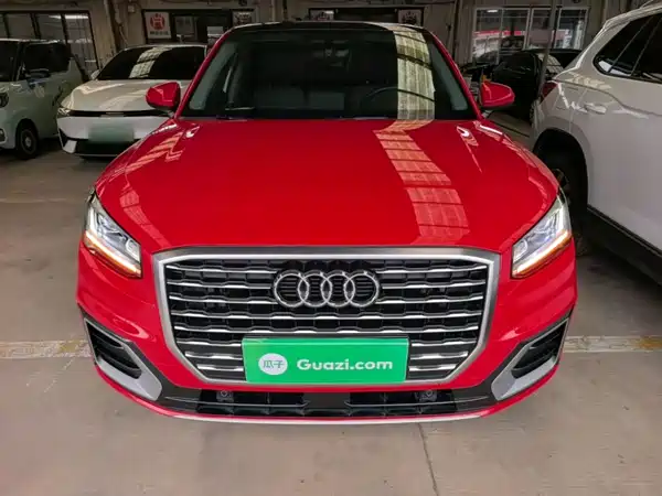 Audi Q2L 2020