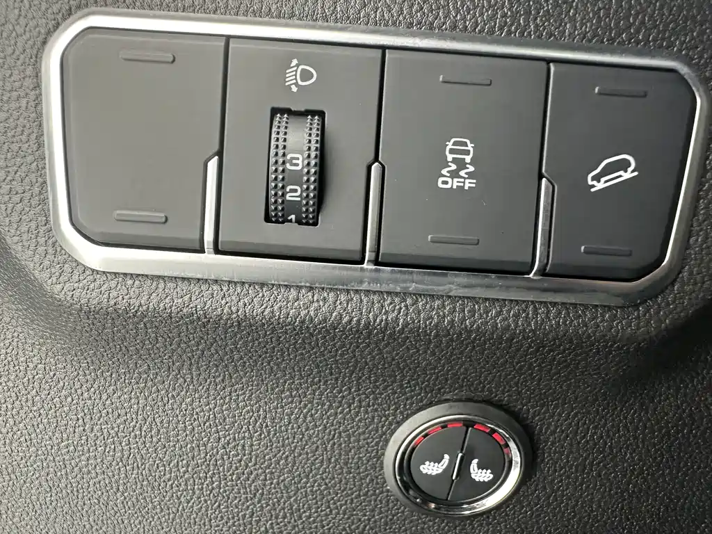 Haval M6 2023 — фото 13