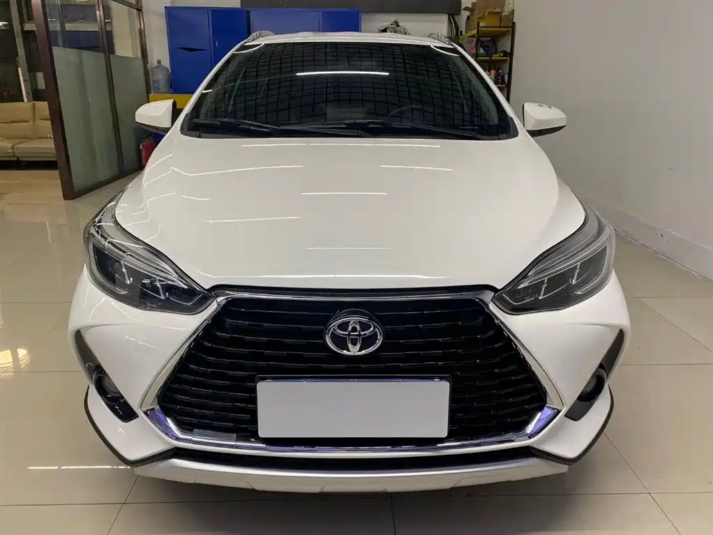 Toyota Yaris L 2022