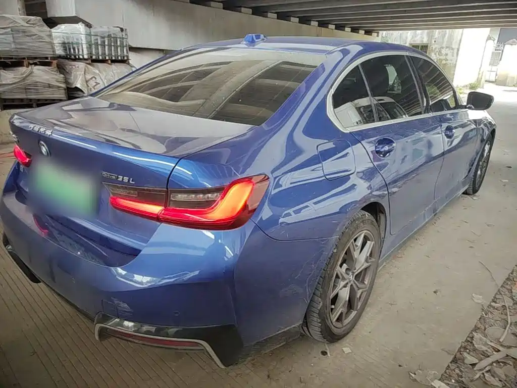 BMW i3 2023