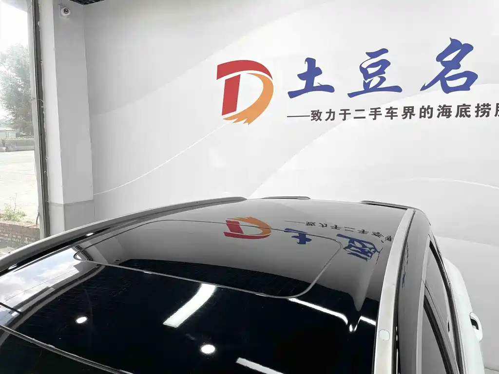 Geely Binyue 2022 — фото 14