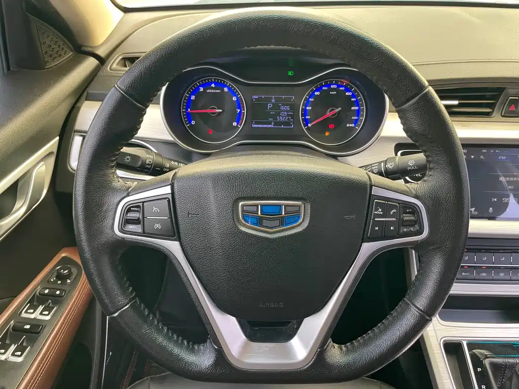 Geely Vision 2018 — фото 11