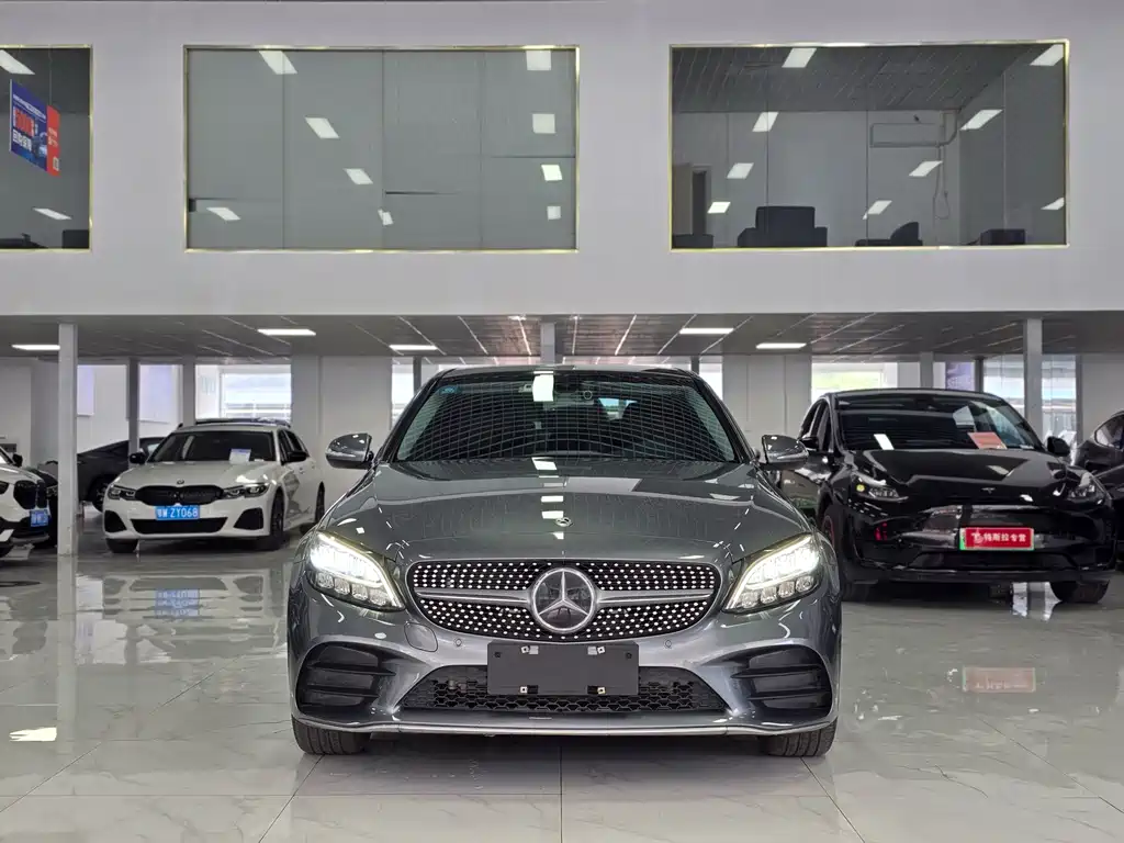 Mercedes-Benz C-Class 2020 — фото 2