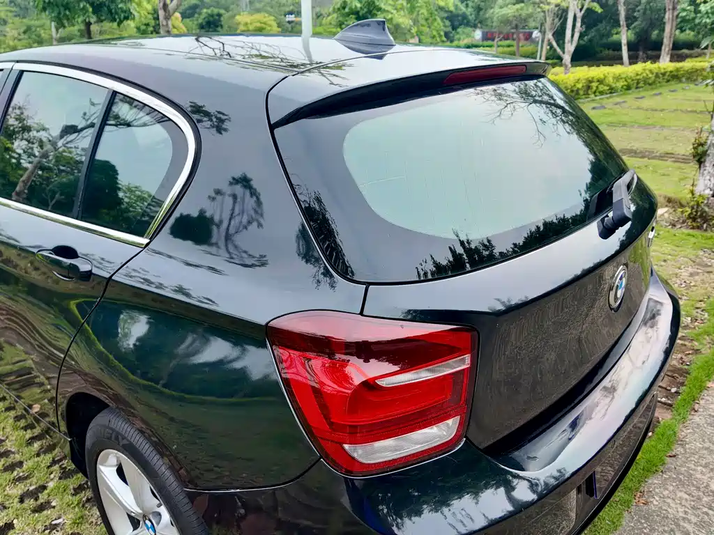 BMW 1 Series 2012 — фото 14
