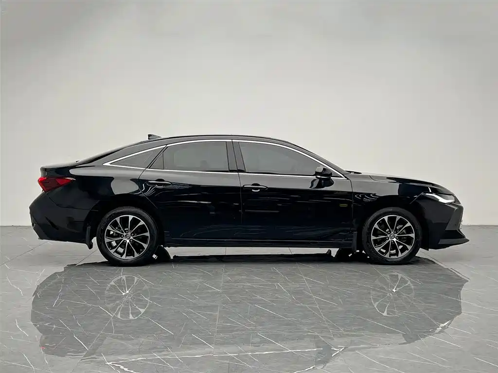 Toyota Avalon 2024