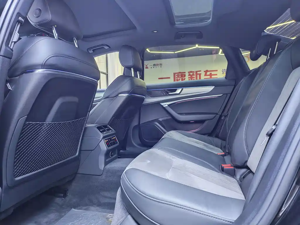 Audi A6L 2021