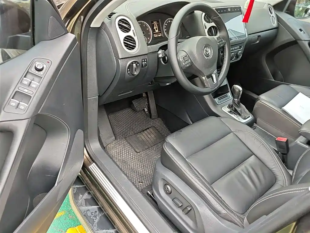 Volkswagen Tiguan 2017 — фото 16