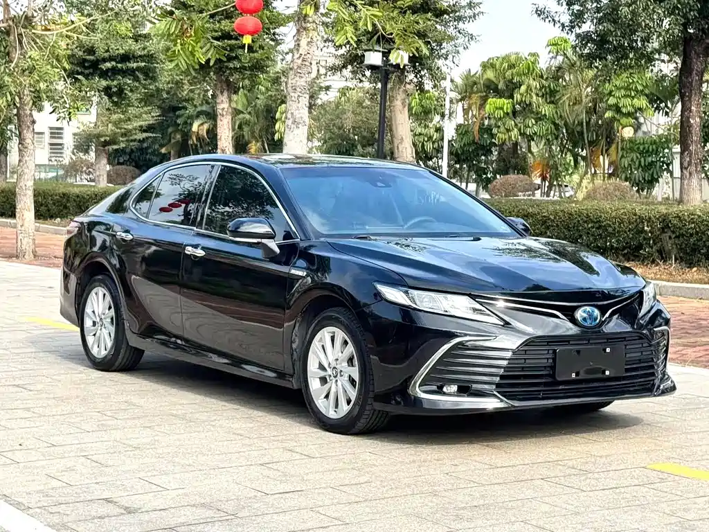 Toyota Camry 2022