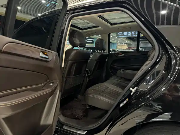 Mercedes-Benz GLE 2017