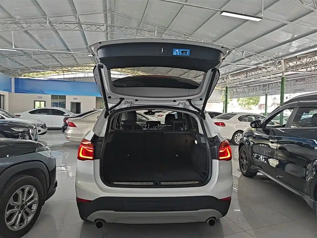 BMW X1 2019 — фото 19