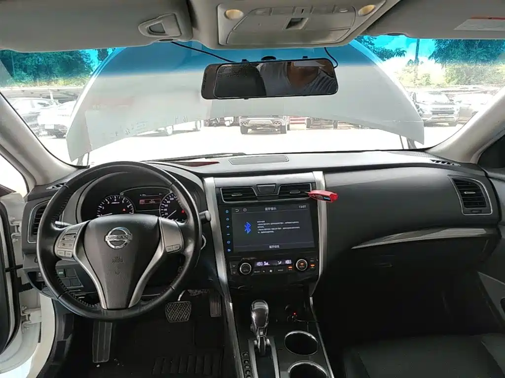 Nissan Teana 2015 — фото 10