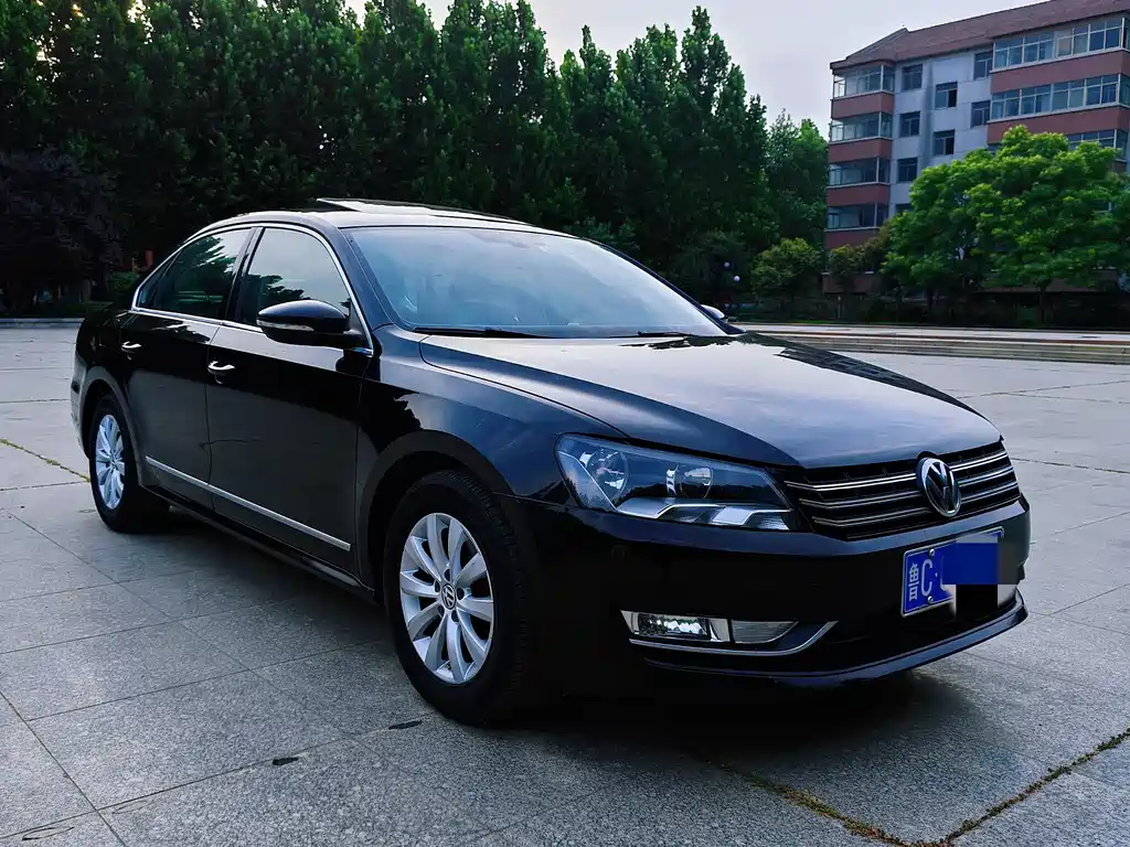 Volkswagen Passat 2011