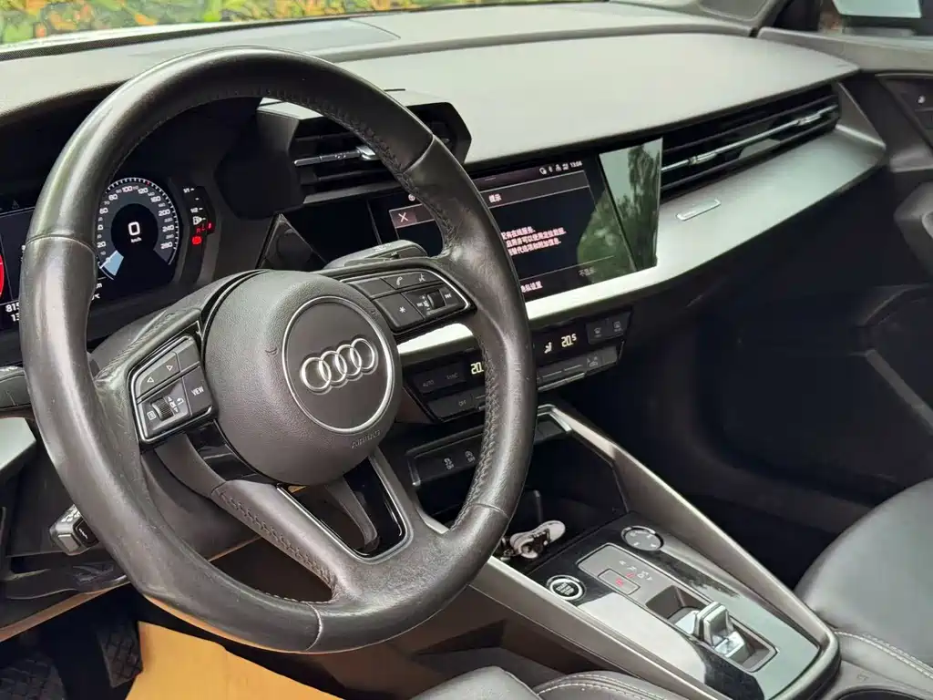 Audi A3 2021 — фото 14
