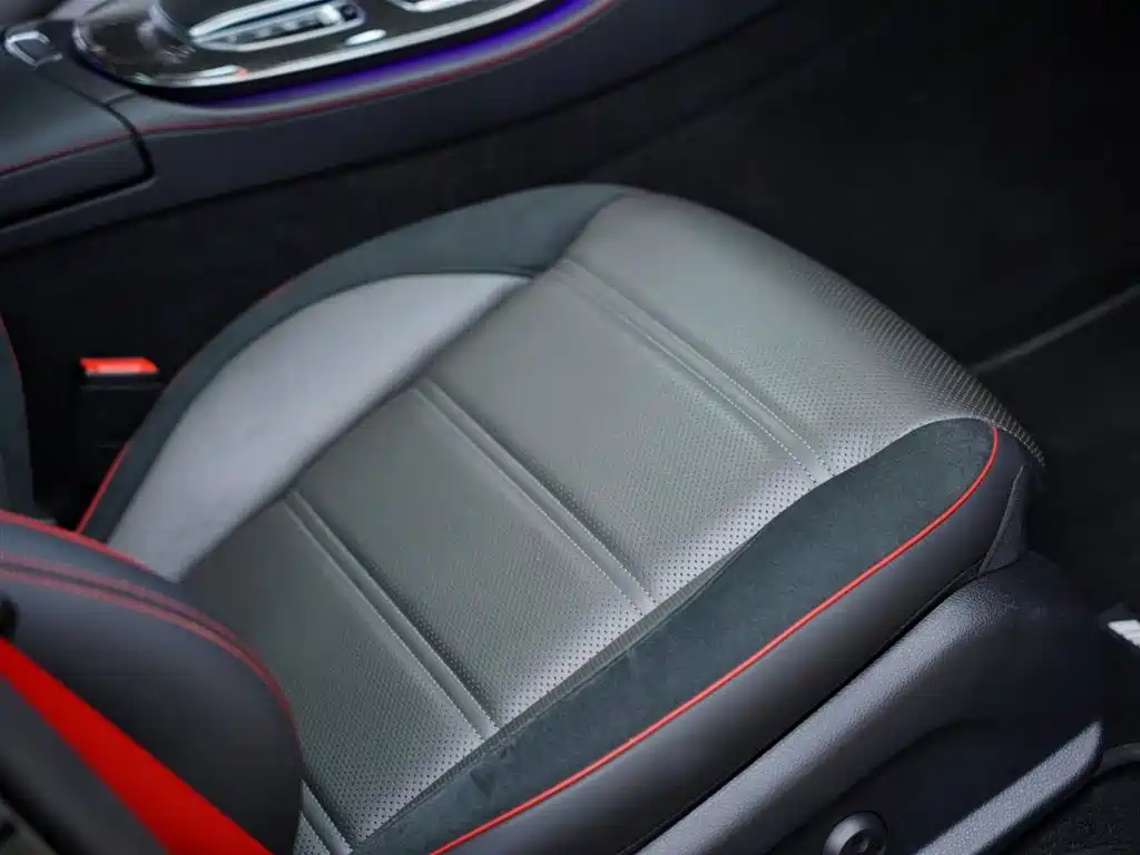 Mercedes-Benz E-Class AMG 2023 — фото 44