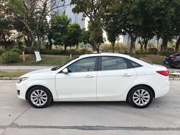 Ford Escort 2015