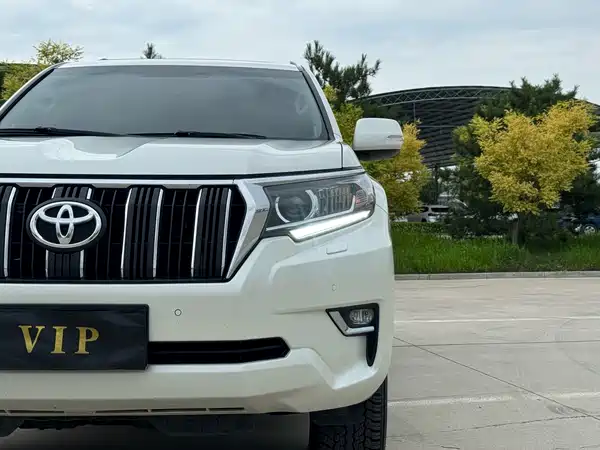 Toyota Prado 2019