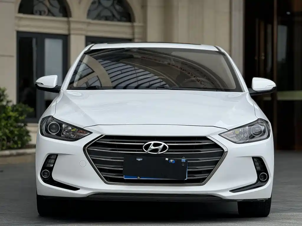 Hyundai Elantra 2017