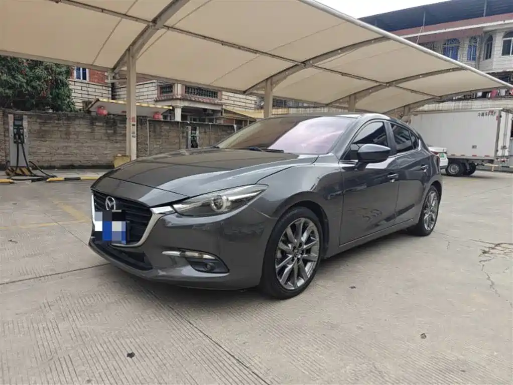 Mazda 3 Axela 2018