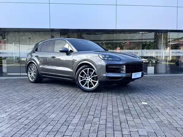 Porsche Cayenne 2024