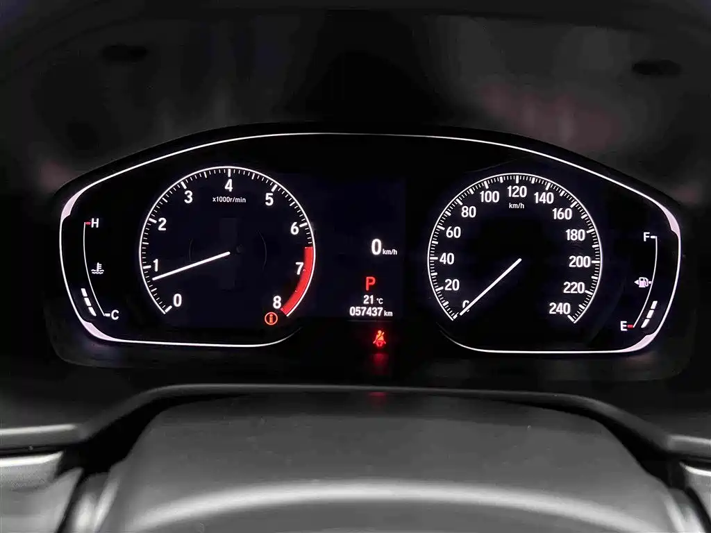 Honda Accord 2022 — фото 12