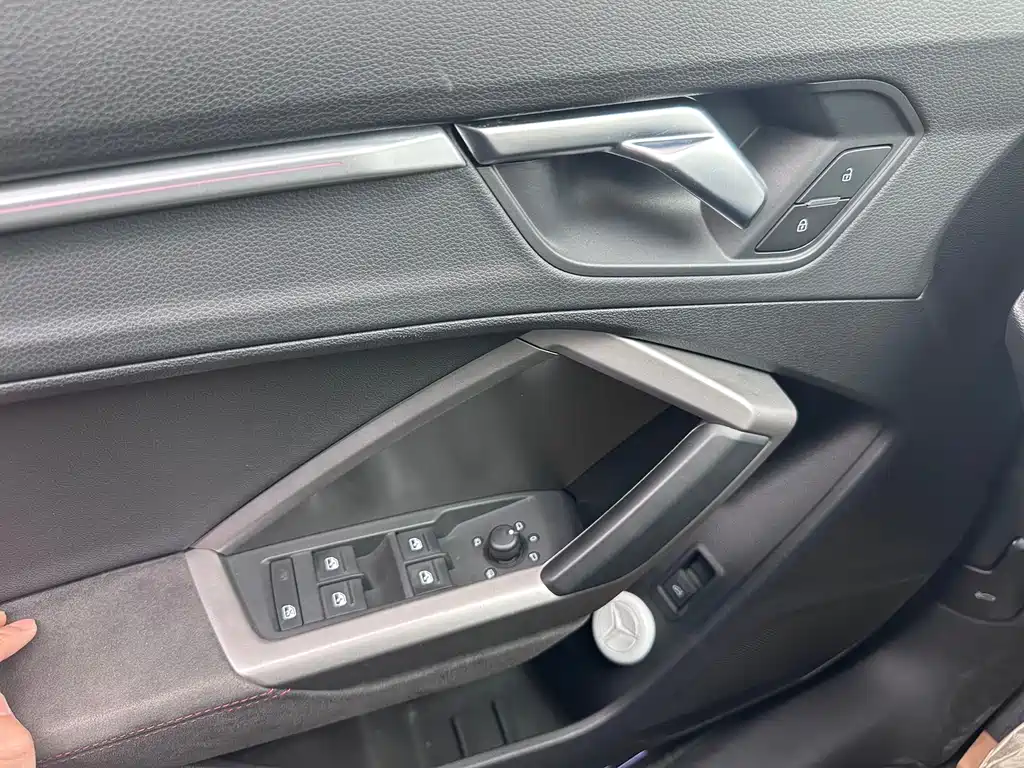 Audi Q3 Sportback 2022 — фото 11