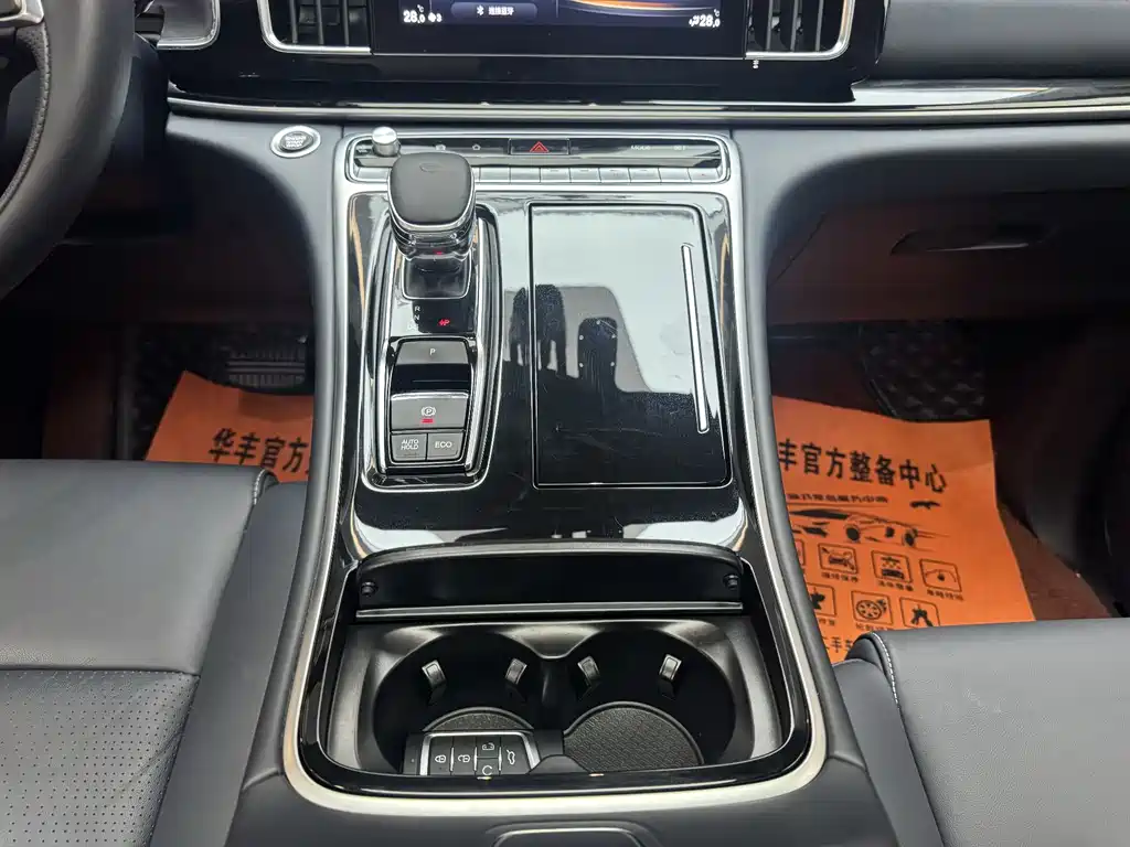 GAC Motor Trumpchi M8 2024 — фото 19