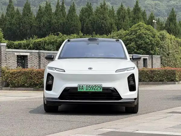 NIO EC6 2025