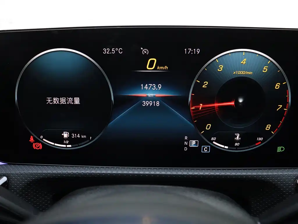 Mercedes-Benz A-Class 2022 — фото 16