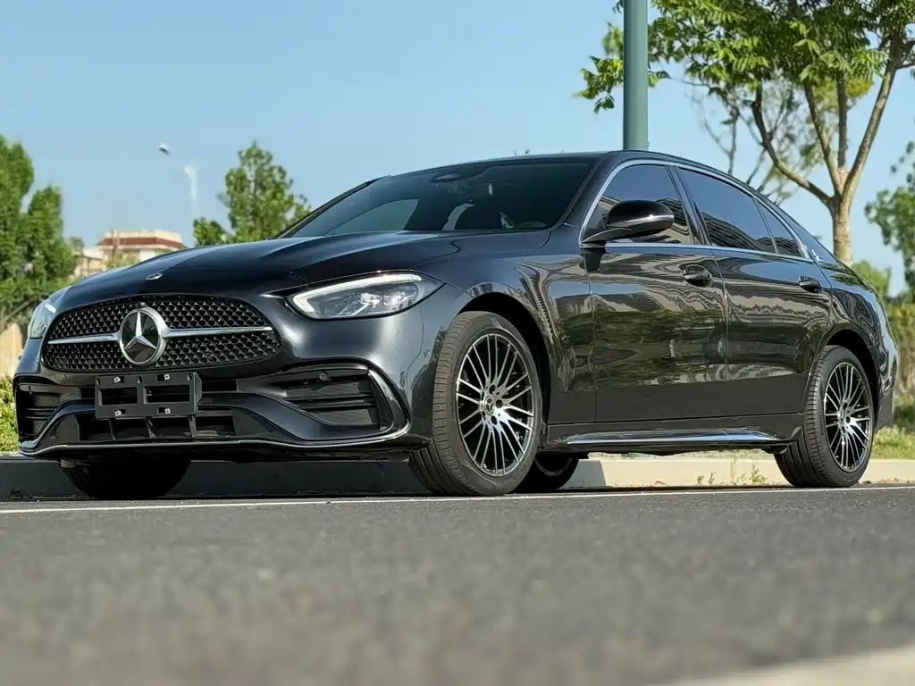 Mercedes-Benz C-Class 2023 — фото 2
