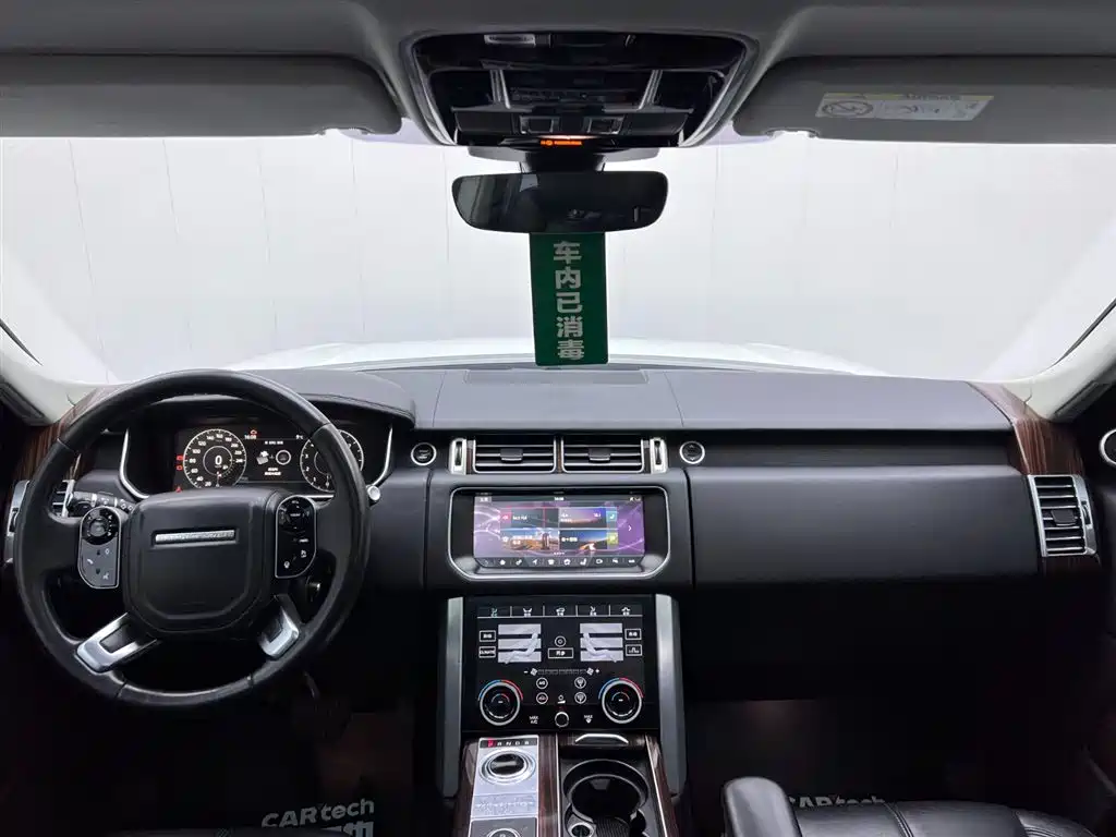 Land Rover Range Rover 2018 — фото 24