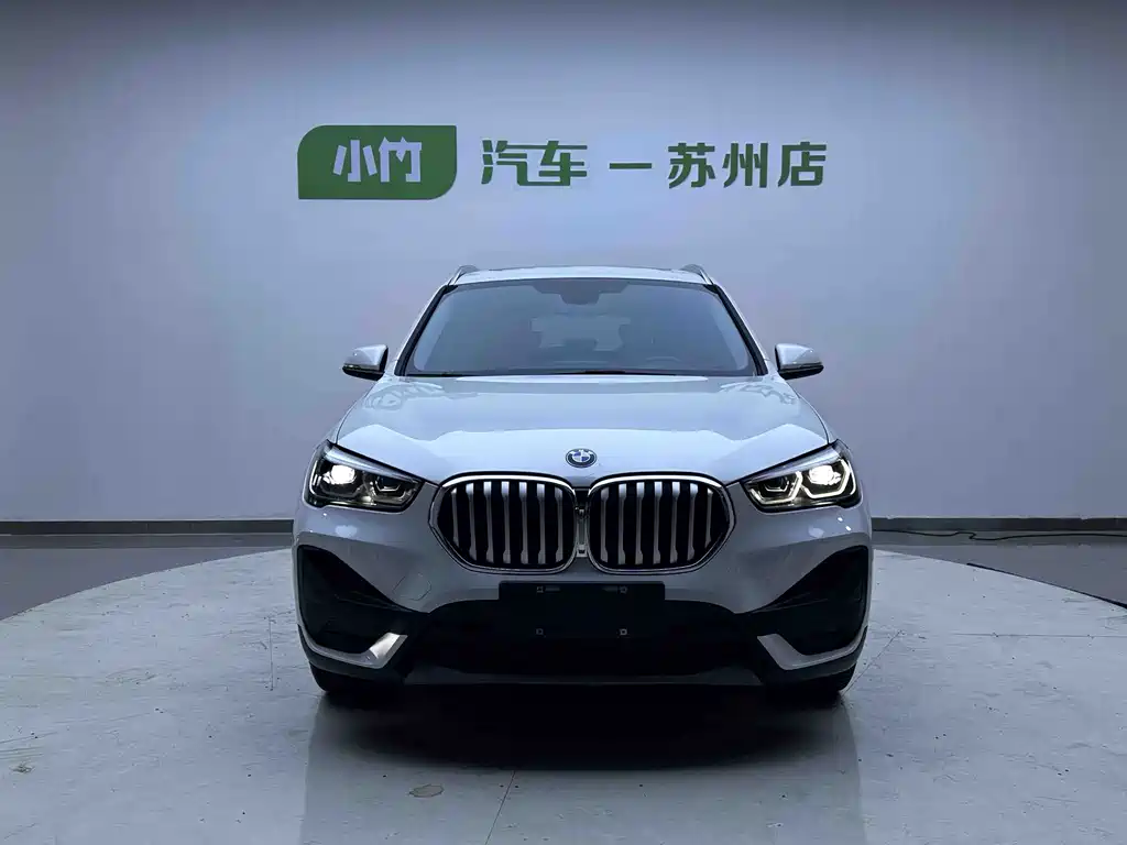 BMW X1 2021 — фото 3