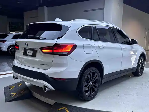 BMW X1 2021